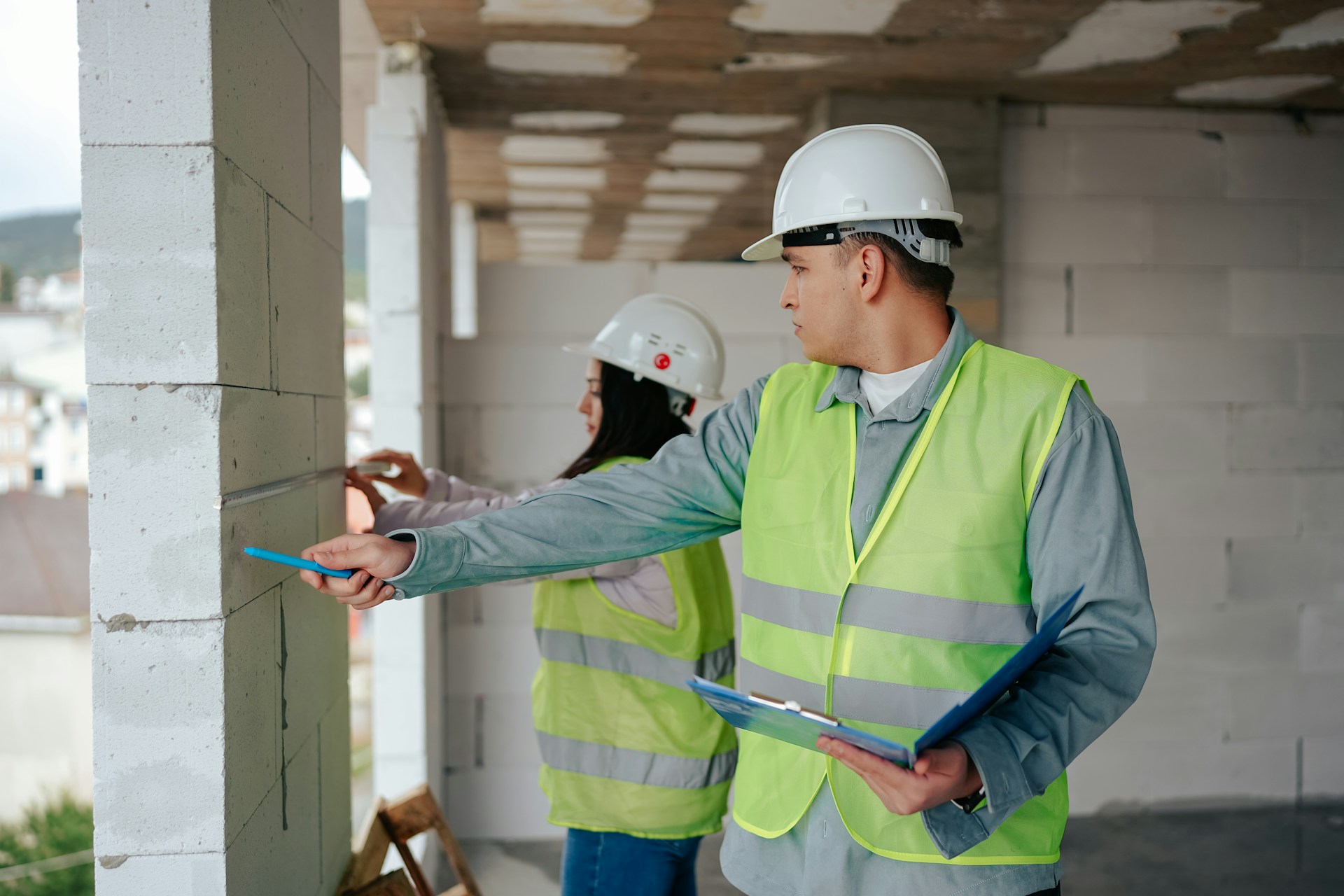 How Building Inspectors Spot Hidden Problems in New Homes